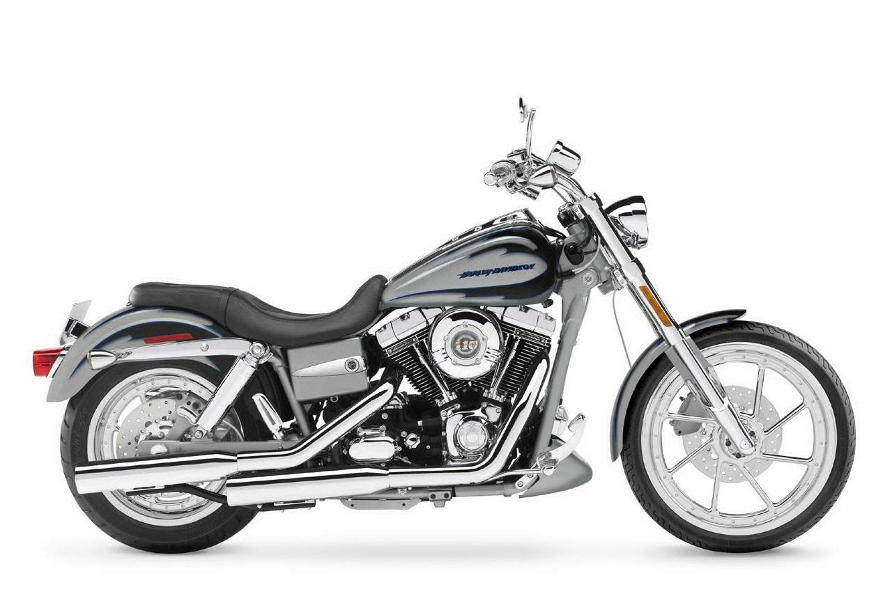 Harley Davidson FXD-SE Screamin' Eagle Dyna CVO